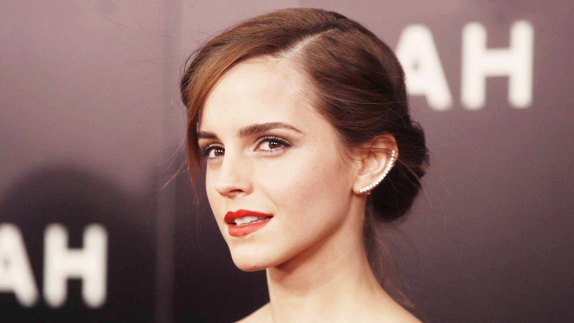 传奇之夜，两座城市，同一种末节魔法